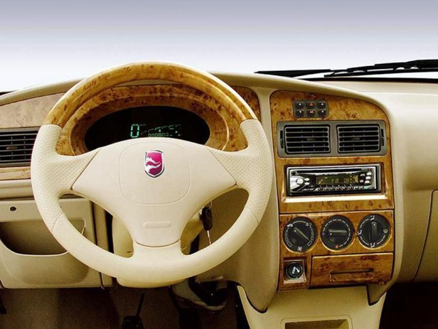  Soyat Hatchback 2005 года  (фото 5 из 8)